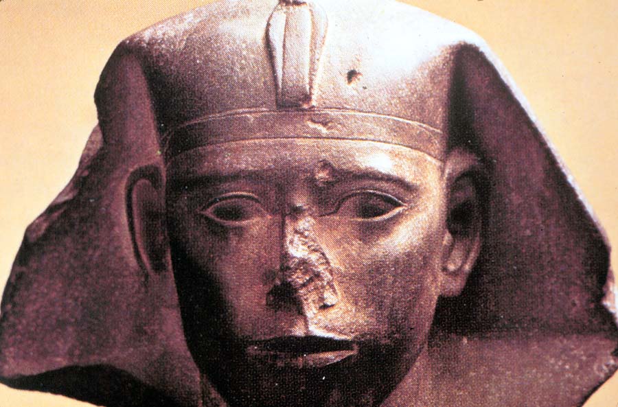 Head_of_King_Kjedefre.jpg